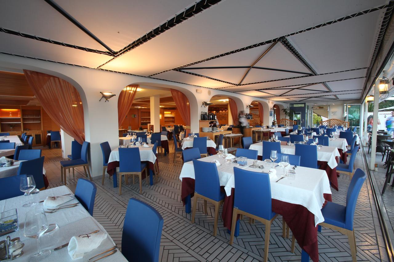 Hotel Gabbiano Сан-Домино Экстерьер фото